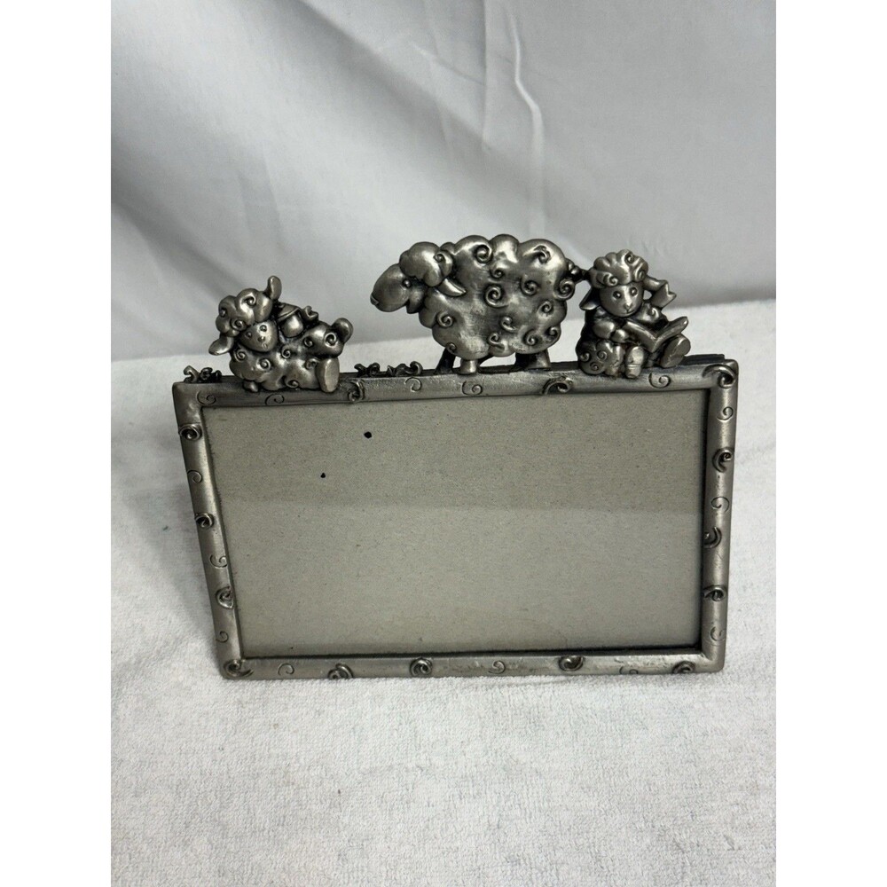Vintage Dam Sheep Photo Pewter Frame Reading Lamb Mom & 2 Babies 4 x 6 Picture